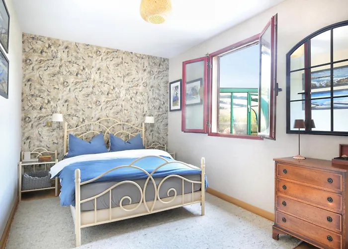 Hébergement de vacances La Maison Merlin - Maison Avec Piscine Sénoville *